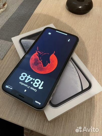 iPhone Xr, 128 ГБ