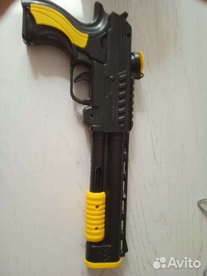 Пистолет с пулями