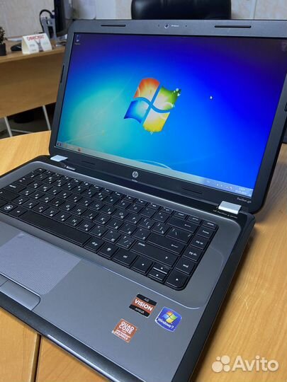 Ноутбук HP 4 ядра 8 гигов 250SSD