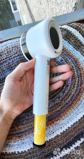 Машинка для удаления катышков