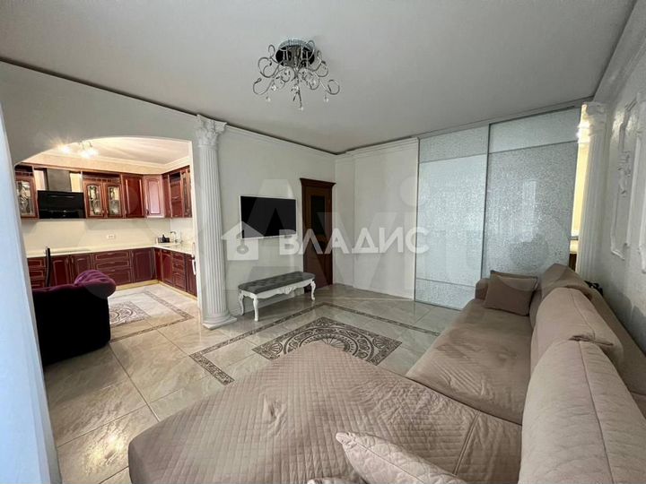 3-к. квартира, 83,2 м², 15/23 эт.