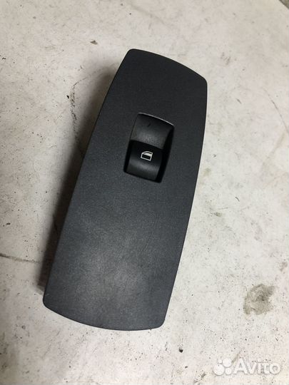 Кнопка стеклоподъемника BMW X3 Е83