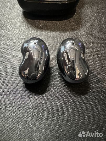 Samsung Galaxy Buds Live (оригинал)