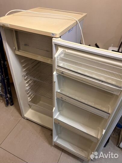 Холодильник б/у