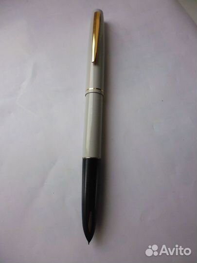 Ручка перьевая «Golden star» (1980-е гг.)