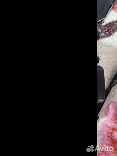 Зеркальный фотоаппарат