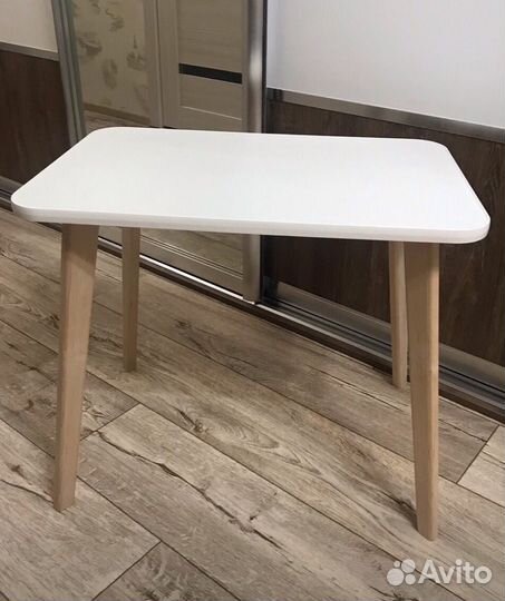 Детский стол и стул.Новый в упаковке