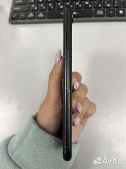 iPhone Xr, 128 ГБ