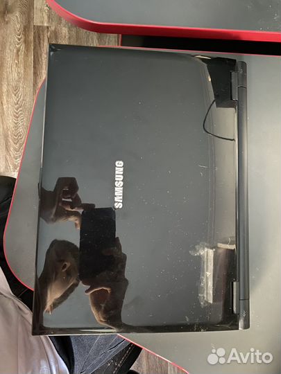 Ноутбук Samsung