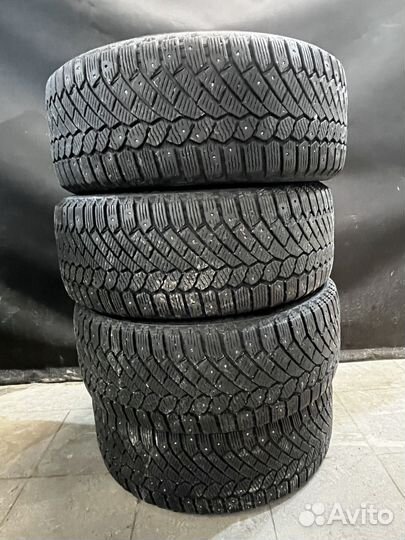 Gislaved Nord Frost 200 235/50 R18