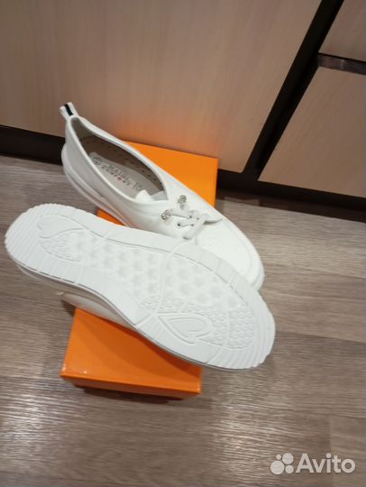 Кеды женские