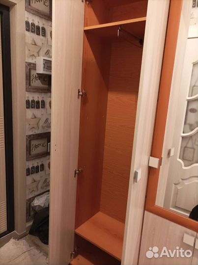 Шкаф в прихожую