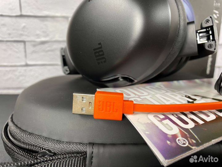 Беспроводные наушники JBL tour ONE M2