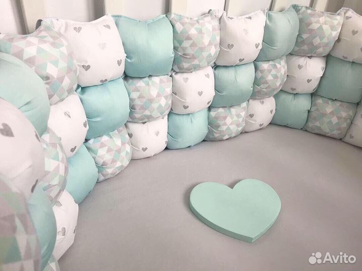 Бортики в кроватку