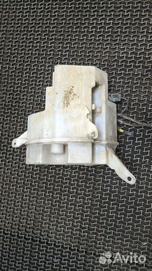 Бачок омывателя Volvo V70, 2009