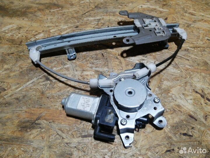 Стеклоподъемник задний левый Nissan Murano Z50