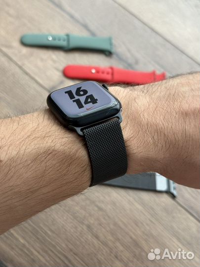 Ремешки для Apple Watch 42-44мм