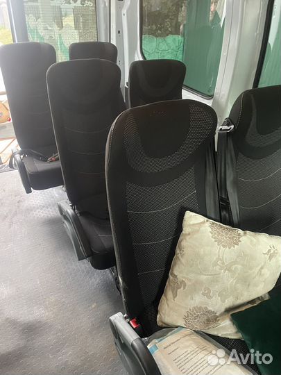 Сиденья в микроавтобус
