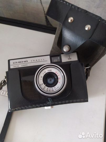 Плёночный фотоаппарат Смена символ