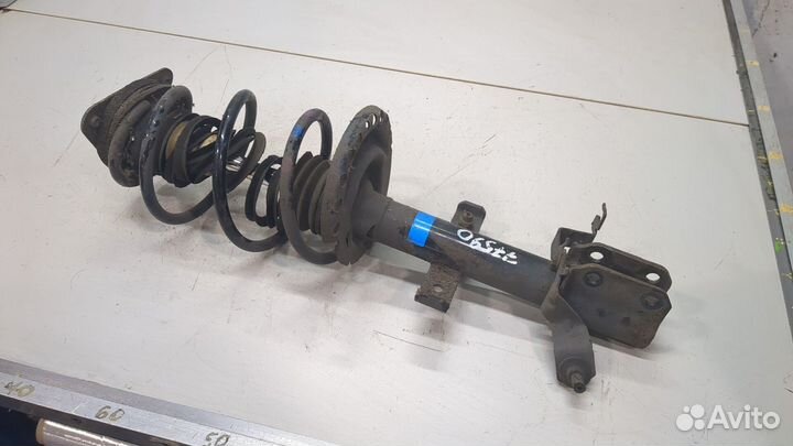 Амортизатор подвески Renault Captur, 2016