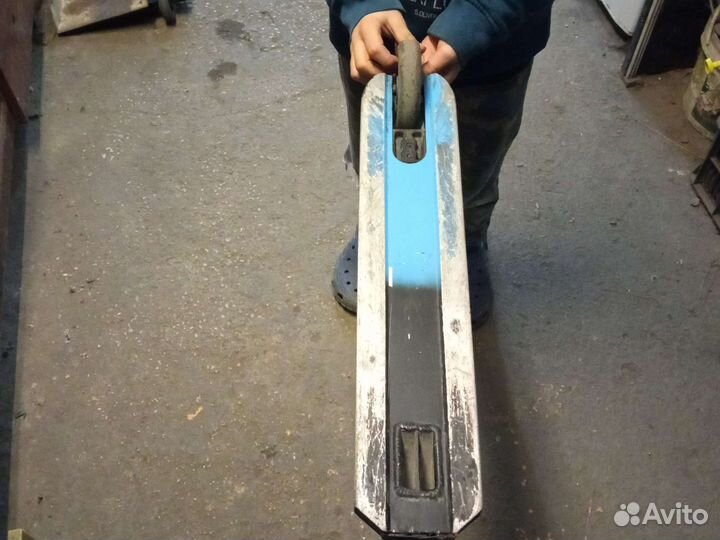 Самокат для ребенков и подростков