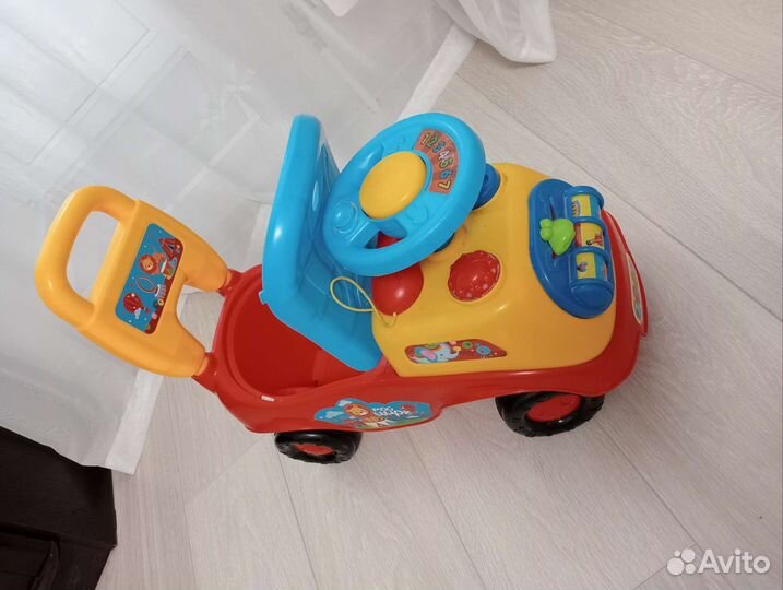 Машинка-каталка
