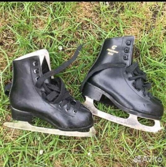 Детские коньки фигурные graf montana gold