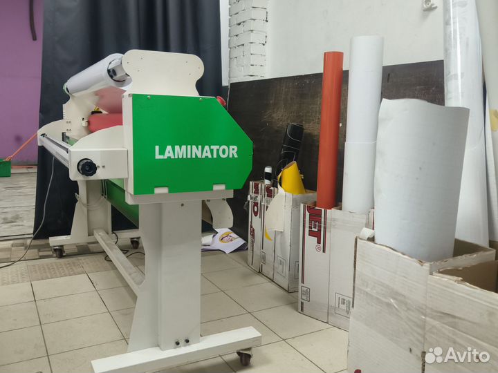 Печать на самоклеющейся пленке