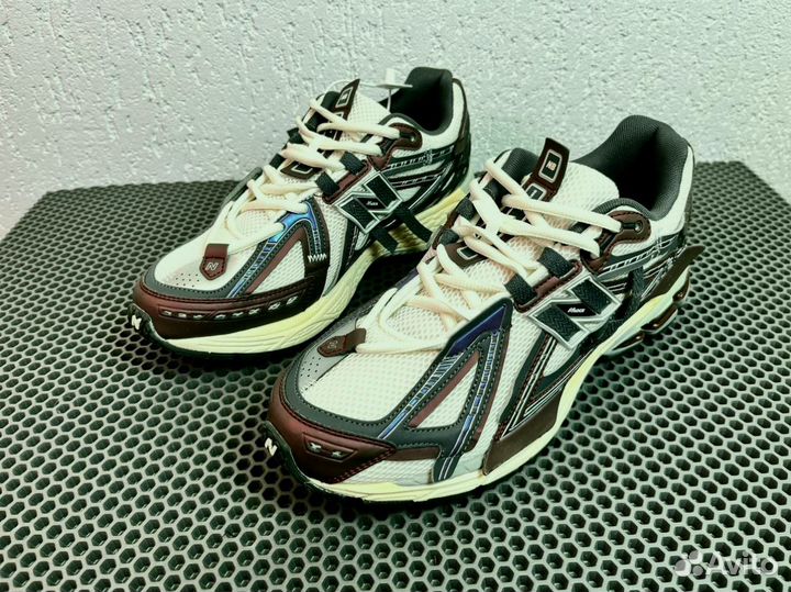 Кроссовки New Balance универсальные