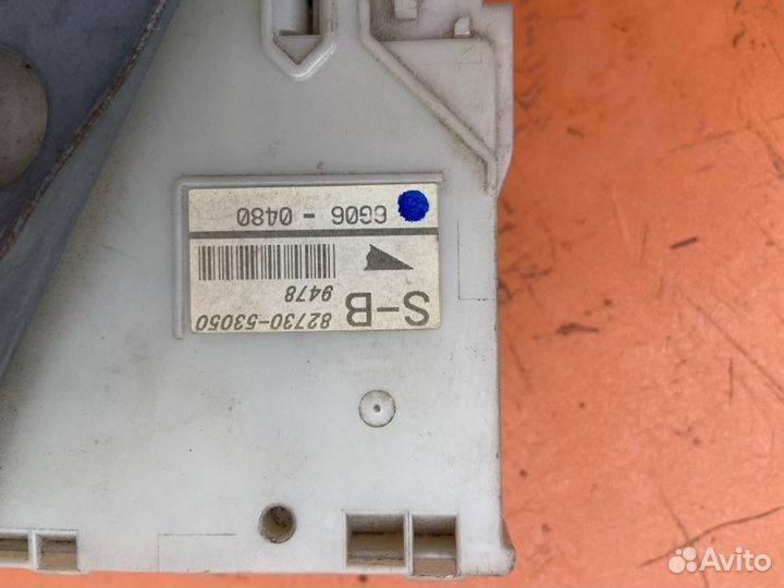 Блок предохранителей салонный Lexus Ls 250 2005