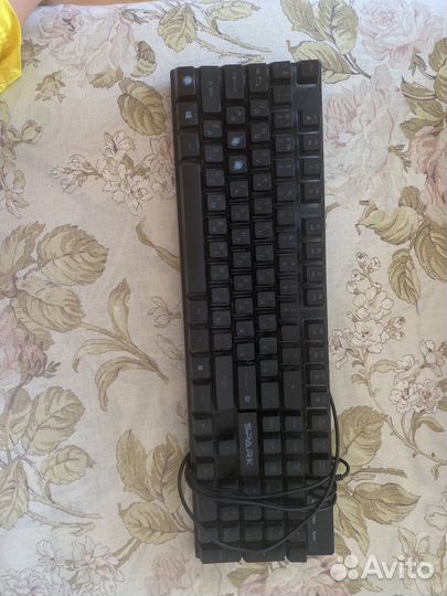 Игровая клавиатура с подсветкой