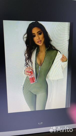 Комбинезон на молнии