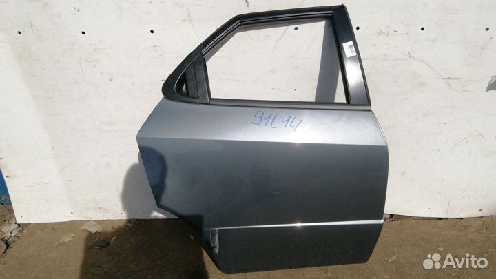 Дверь honda civic 5D