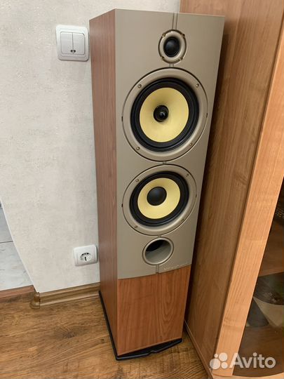 Wharfedale Diamond 8
