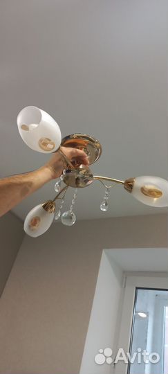 Люстра потолочная бу 3 лампочки