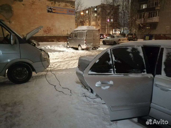 Запустить прикурить автомобиль