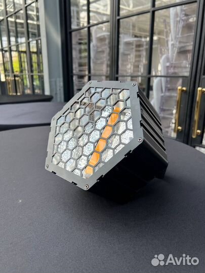 Световой прибор Portman ретро блайндер