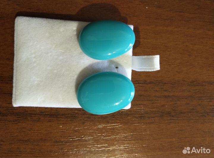 Серьги гвоздики