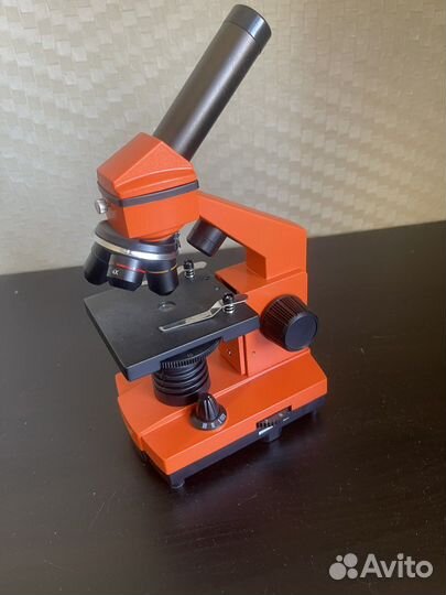Микроскоп levenhuk