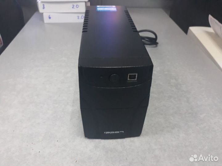 Ибп UPS ippon back power PRO NEW 700
