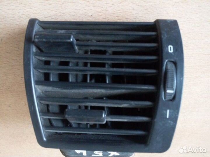 Дефлектор воздушный левый Bmw X5 E53 4.4 2001