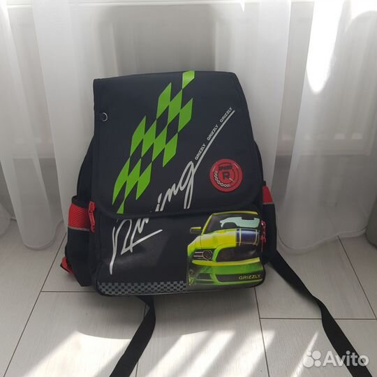 Рюкзак школьный для мальчика grizzly
