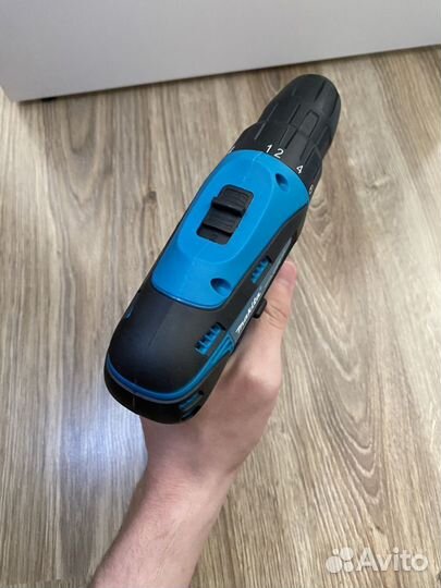 Шуруповерт makita 12v