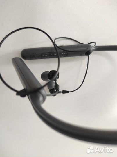 Наушники Sony WI-C400