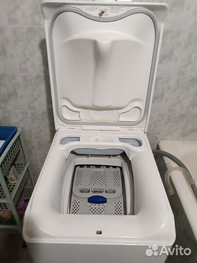 Стиральная машина с вертикальной загрузкой