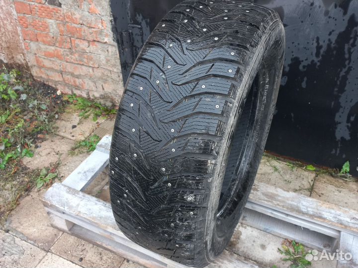 Kumho WinterCraft KW27 285/60 R18