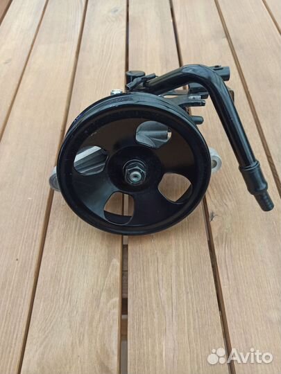 Насос гур solaris