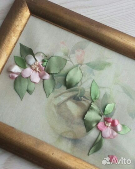 Картина с лентами. Ручная работа