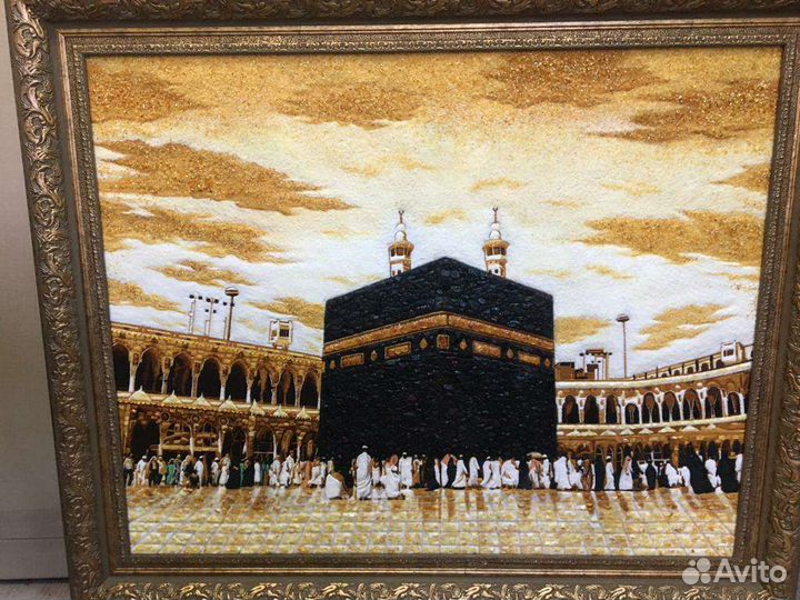 Картина из янтаря