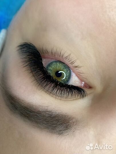 Наращивание ресниц на дому